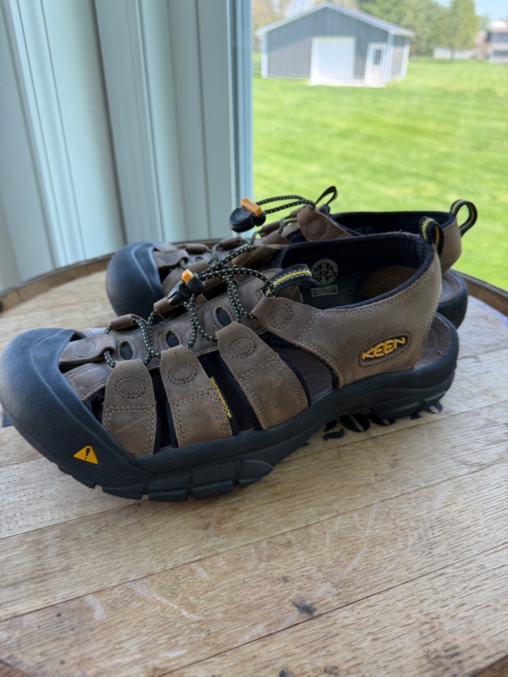 Keen Men's Brown and Black Outdoor Sandals